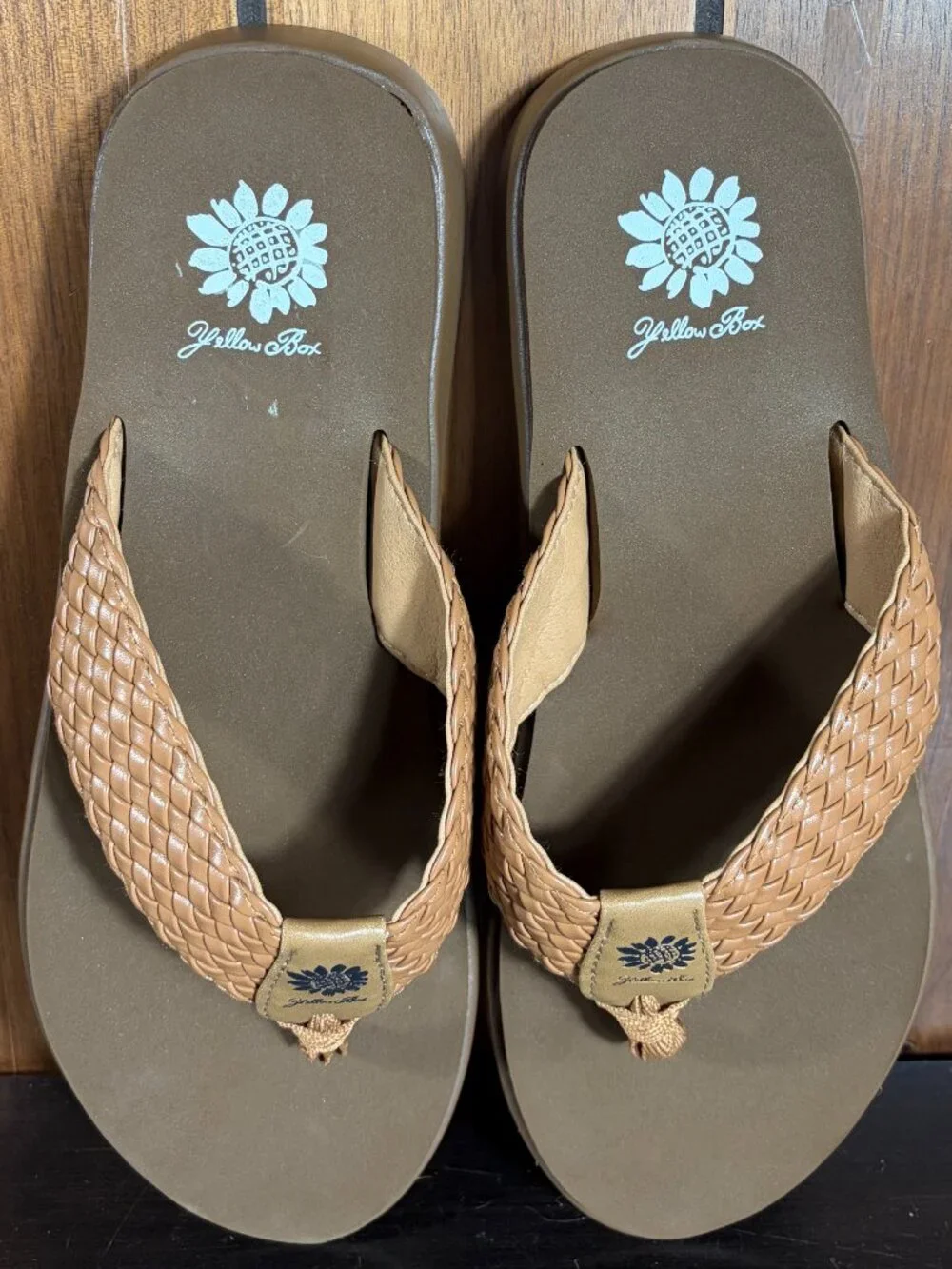 Yellow Box Gracia Sandals Flip Flops Basketweave Strap Tan Womens Sz 11 - EUC - Picture 7 of 9